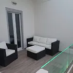 Thealos Apartahotel Azolimnos