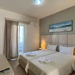 Apartahotel Thealos
